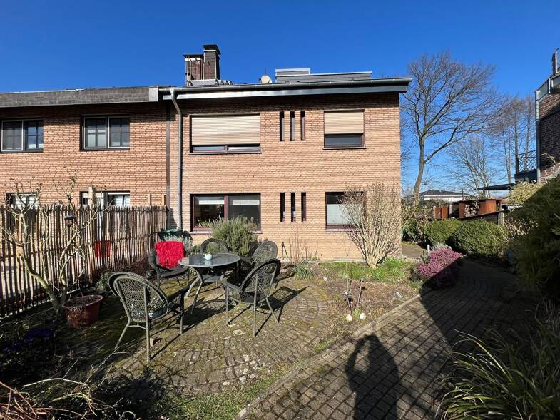 Wohnung zum Kauf 149.000 € 3,5 Zimmer 83,8 m² 1. Geschoss Hünxe Hünxe 46569