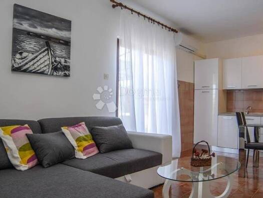 Haus zur Miete 1.000 € 4 Zimmer 100 m² Ugljan