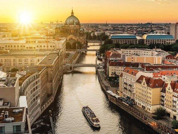 Wohnung zum Kauf 1.250.000 € 3 Zimmer 160 m² Mitte Berlin 10179