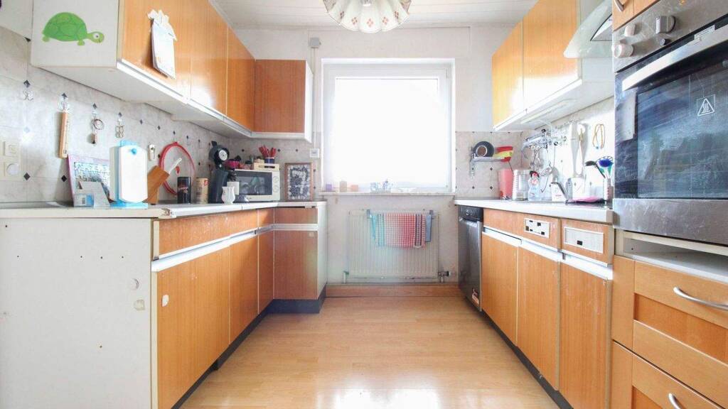 Sonstiges zum Kauf provisionsfrei als Kapitalanlage geeignet 348.000 € 6 Zimmer 220 m² 753 m² Grundstück Heckershausen Ahnatal 34292