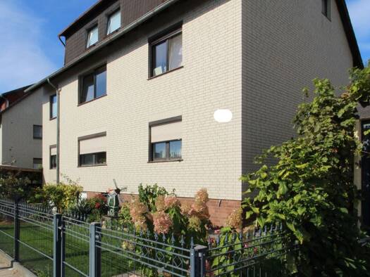 Mehrfamilienhaus zum Kauf 495.000 € 11 Zimmer 232 m² 596 m² Grundstück frei ab sofort Berenbostel Garbsen 30827
