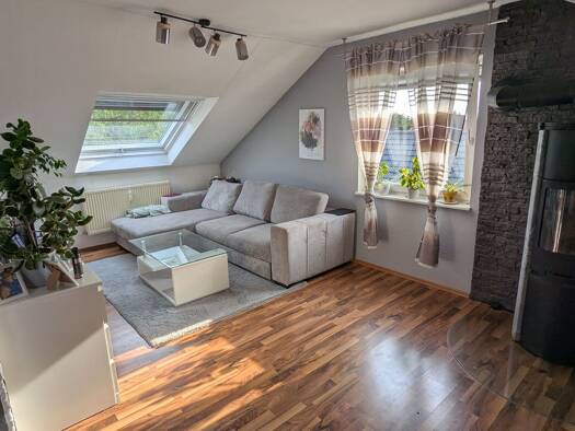 Wohnung zum Kauf 194.000 € 3 Zimmer 74 m² 3. Geschoss Waldbrunn 97295