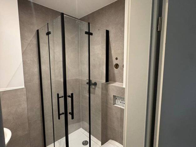 WG-Zimmer zur Miete auf Zeit 406 € 10 m² 1. Geschoss Heinrichstraße St Leonhard Weiterer Innenstadtgürtel West / Nord / Ost 90439