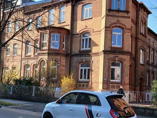 Wohnung zur Miete 1.050 € 4 Zimmer 140,3 m² Geschoss 1/3 frei ab sofort Eisenach 99817