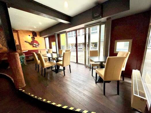 Bar/Café zur Miete provisionsfrei 2.000 € 120 m² Gastrofläche 400 m² Grundstück Altenkirchen 57610