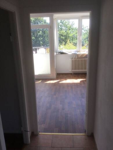 Wohnung zum Kauf provisionsfrei 89.000 € 1 Zimmer 36,5 m² Geschoss 3/8 Wahlbezirk 006 Pinneberg 25421
