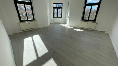 Studio zur Miete 240 € 2 Zimmer 47,9 m² 3. Geschoss frei ab 01.03.2025 Weststr. 112 Altendorf 926 Chemnitz 09116