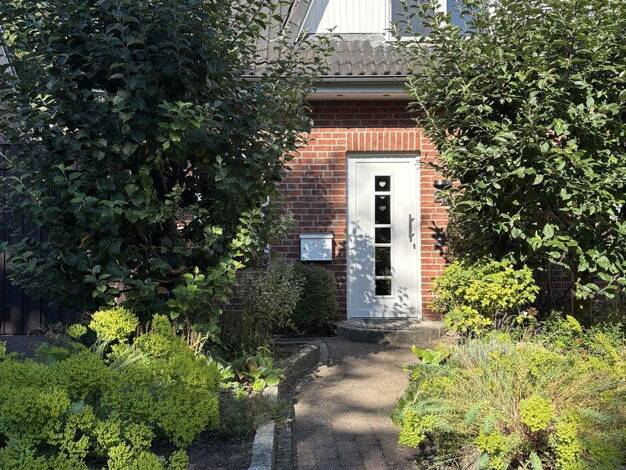 Doppelhaushälfte zum Kauf provisionsfrei 795.000 € 4 Zimmer 117 m² 271 m² Grundstück Rissen Altona 22559