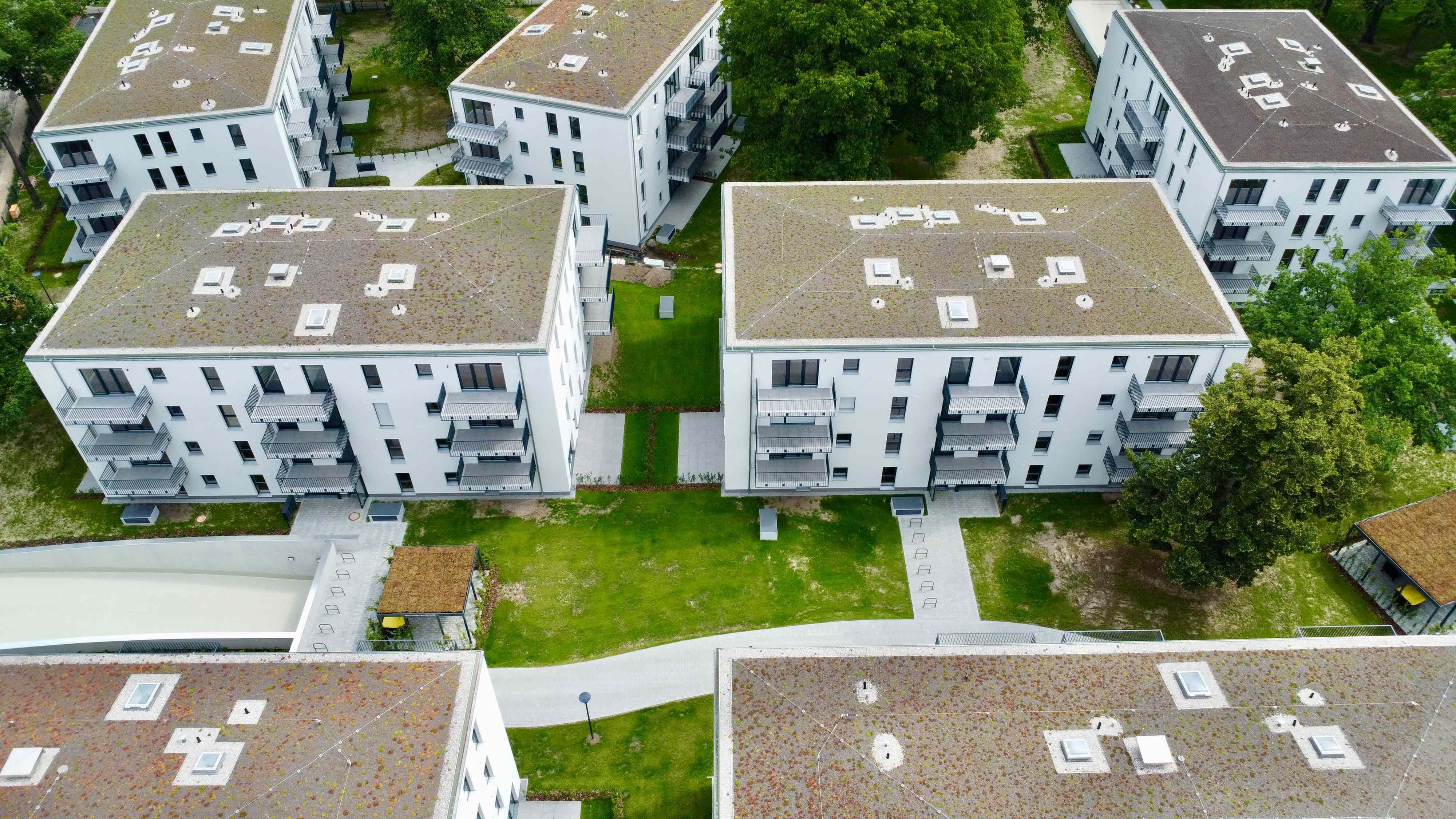 Wohnung zum Kauf provisionsfrei 490.811 € 3 Zimmer 95,5 m²<br/>Wohnfläche EG<br/>Geschoss ab sofort<br/>Verfügbarkeit Schütte-Lanz-Str. 19 Zeesen Königs Wusterhausen 15711