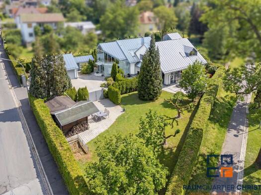 Einfamilienhaus zum Kauf 720.000 € 16 Zimmer 270 m² 1.320 m² Grundstück Tirschenreuth Tirschenreuth 95643