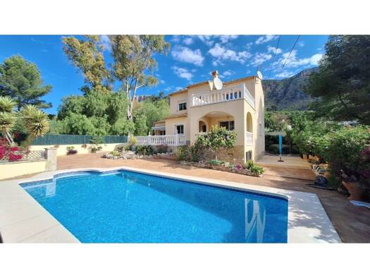 Chalet zum Kauf 399.950 € 4 Zimmer 800 m² Grundstück Germans Mestre 5d 5d Barx 46758