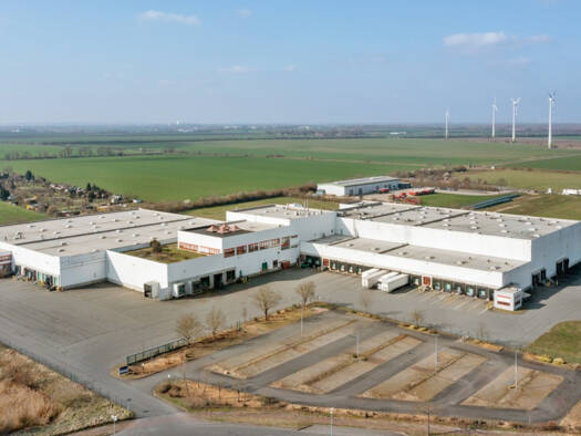 Lagerhalle zur Miete 5.958 m² Lagerfläche Langenweddingen Sülzetal / Altenweddingen 39171