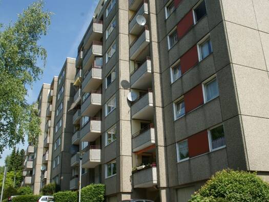 Wohnung zur Miete 789 € 4 Zimmer 93 m² 2. Geschoss frei ab 16.10.2026 Bahnstraße 25 b Vohwinkel Vohwinkel 42327