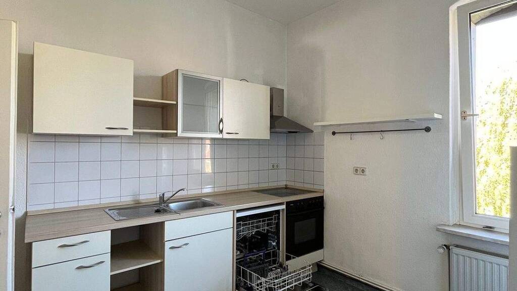 Wohnung zur Miete 816 € 3 Zimmer 93 m² frei ab sofort Braunschweig 38118