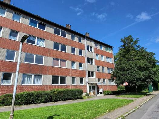 Wohnung zur Miete 500 € 4 Zimmer 82,3 m² Geschoss EG/3 frei ab sofort Erikstraße 68 Schleswig 24837