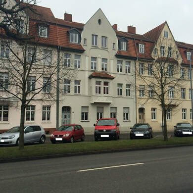 Wohnung zur Miete 625 € 3 Zimmer 96,2 m² 3. Geschoss frei ab sofort Stendal Stendal 39576