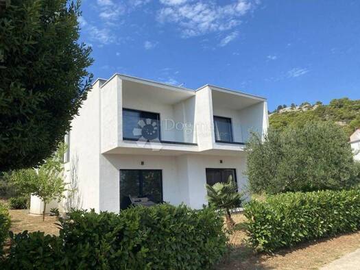 Haus zum Kauf 670.000 € 5 Zimmer 283 m² Tkon Tkon