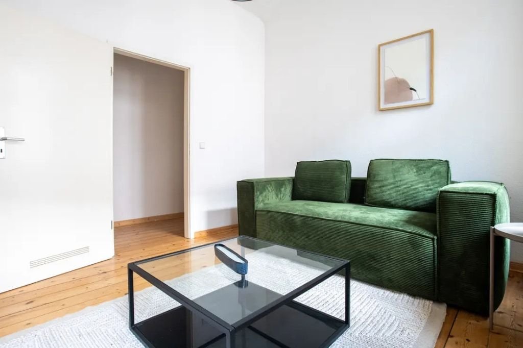 Wohnung zur Miete Wohnen auf Zeit 2.397 € 3 Zimmer 62 m²<br/>Wohnfläche 02.02.2025<br/>Verfügbarkeit Gabriel-Max-Straße Friedrichshain Berlin 10245