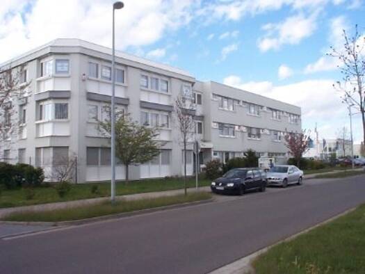 Bürofläche zur Miete provisionsfrei 7 € 7 Zimmer 261 m² Bürofläche Spenglerallee 7-9 Zwenkau 04442