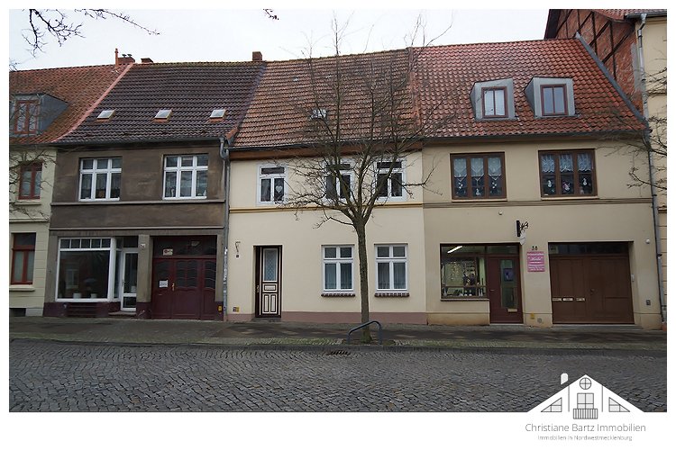 Mehrfamilienhaus zum Kauf als Kapitalanlage geeignet 215.000 € 260 m²<br/>Wohnfläche 150 m²<br/>Grundstück Breite Straße 36 Altstadt Wismar 23966