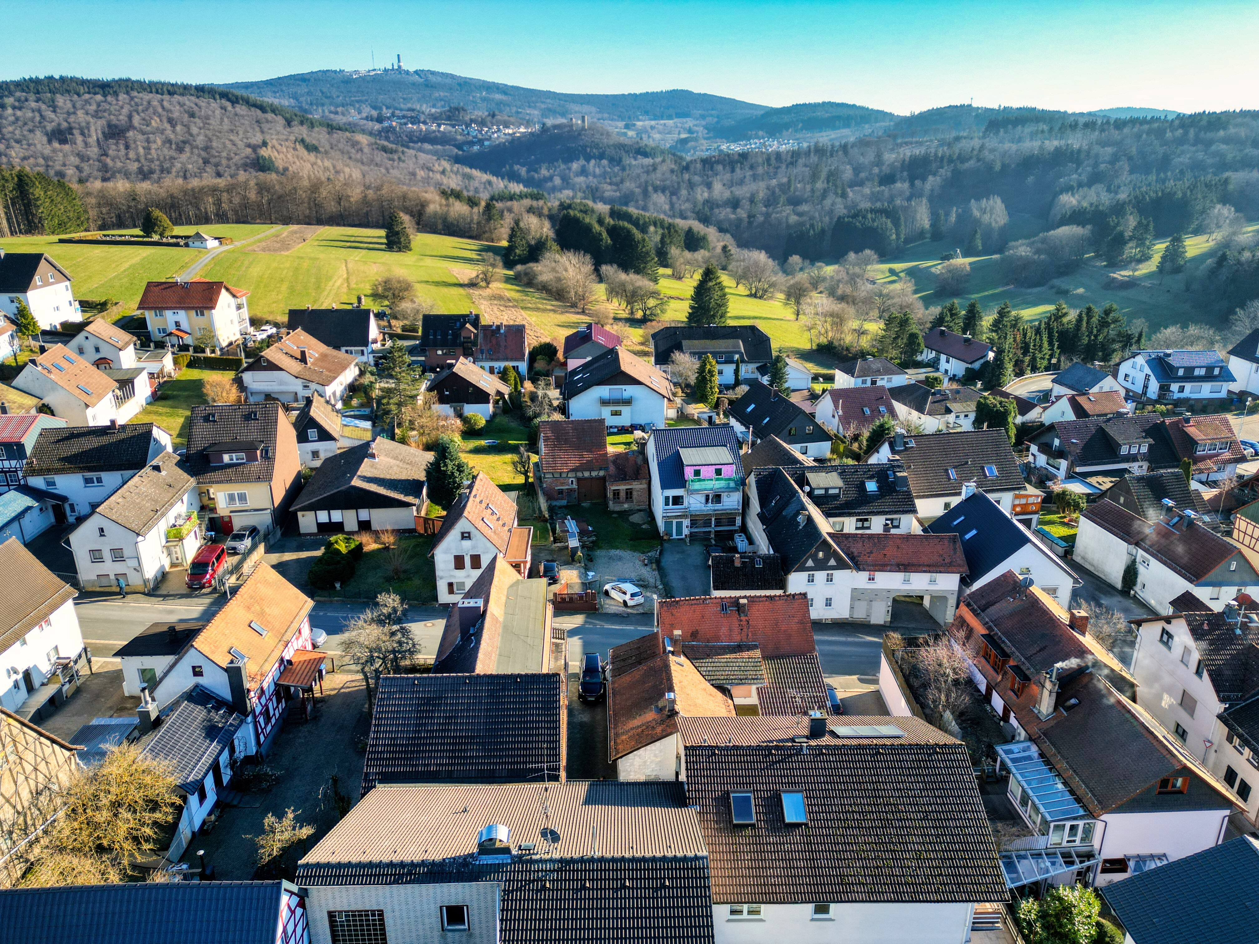 Einfamilienhaus zum Kauf 350.000 € 4 Zimmer 141 m²<br/>Wohnfläche 540 m²<br/>Grundstück Seelenberg Schmitten 61389