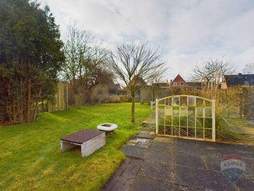 Einfamilienhaus zum Kauf 180.000 € 4,5 Zimmer 86 m² 602 m² Grundstück Wesselburen 25764