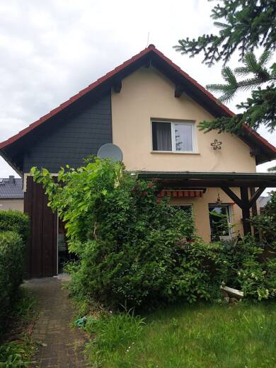 Haus zum Kauf 180.000 € 3 Zimmer 99 m² 549 m² Grundstück Luppenau Schkopau 06258
