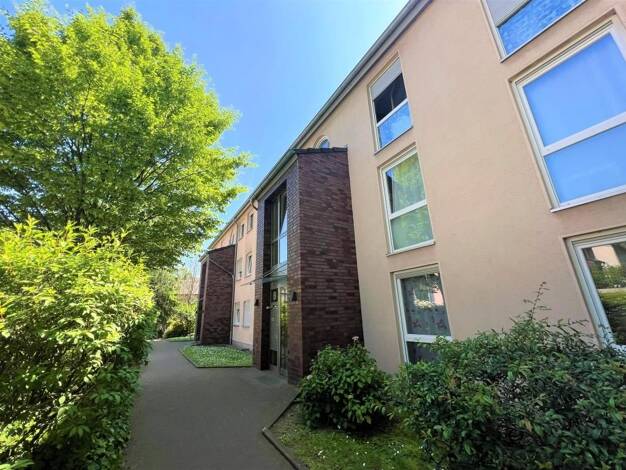 Wohnung zur Miete 805 € 4,5 Zimmer 91,4 m² 2. Geschoss Grafenwerther Straße 10 Beeckerwerth Duisburg 47139