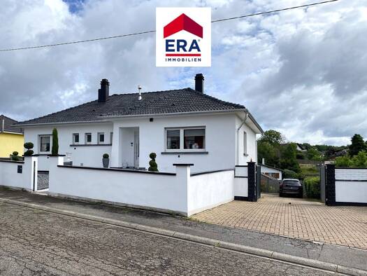 Bungalow zum Kauf provisionsfrei 379.000 € 7 Zimmer 126 m² 707 m² Grundstück Le Bruch Forbach 57600
