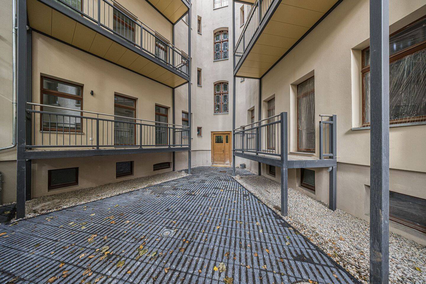 Property thumbnail 12