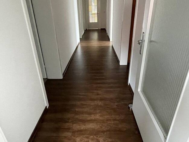 Wohnung zur Miete 900 € 5 Zimmer 107 m² 1. Geschoss Iselshausen Nagold 72202