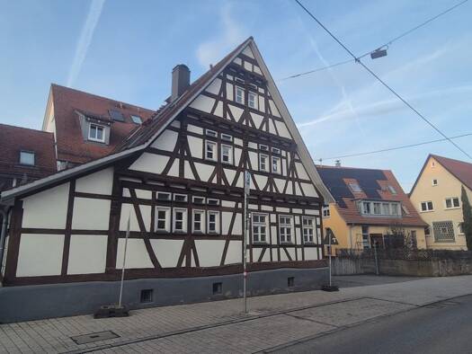 Einfamilienhaus zum Kauf 297.000 € 7 Zimmer 161 m² 150 m² Grundstück Plieningen Stuttgart 70599
