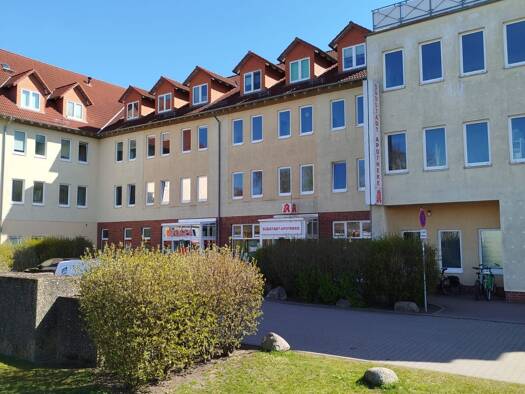 Studio zur Miete 480 € 1 Zimmer 40 m² 4. Geschoss frei ab sofort Goldberger Straße 70a Güstrow 18273