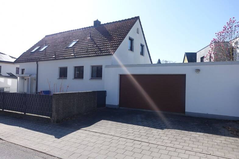 Mehrfamilienhaus zum Kauf 875.000 € 8 Zimmer 210 m² 722 m² Grundstück Oberfürberg 80 Fürth 90768