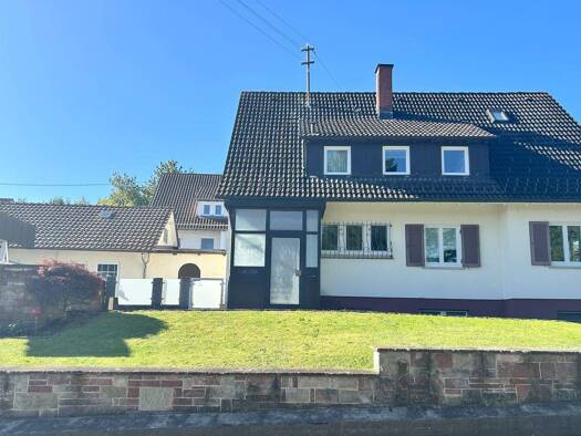 Mehrfamilienhaus zum Kauf 498.000 € 8 Zimmer 180 m² 709 m² Grundstück Sulgen Schramberg 78713