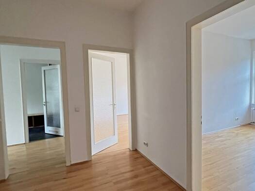 Wohnung zur Miete 890 € 2 Zimmer 72 m² Rüttenscheid Essen 45130
