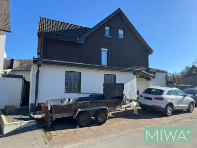 Mehrfamilienhaus zum Kauf 219.000 € 6 Zimmer 171 m² 700 m² Grundstück Ostwig Bestwig 59909