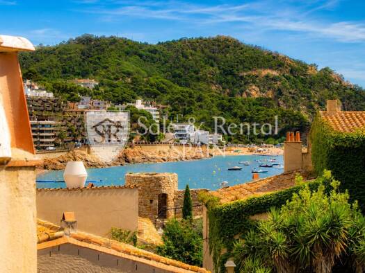 Haus zum Kauf 799.000 € 320 m² 164 m² Grundstück Tossa de Mar 17320