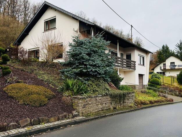 Einfamilienhaus zum Kauf 198.000 € 6 Zimmer 160 m² 760 m² Grundstück VG Daaden 57520