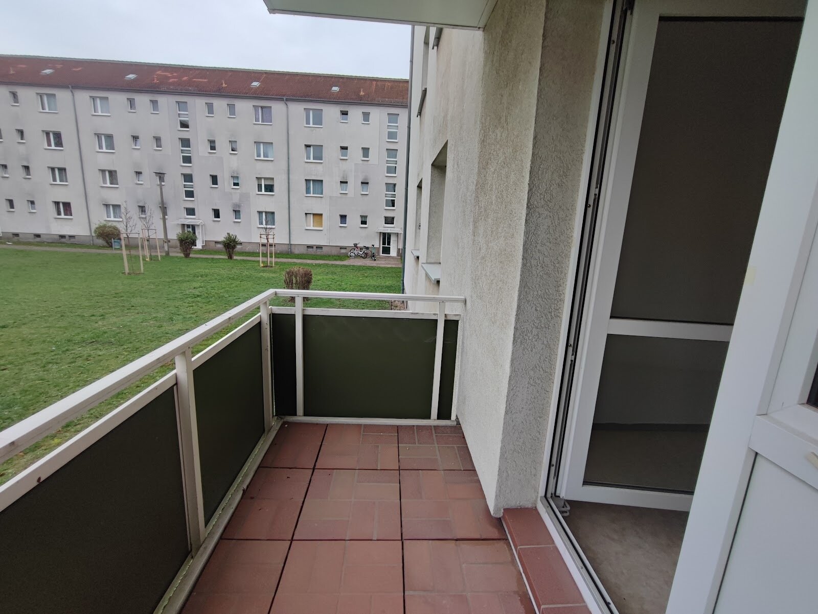 Wohnung zur Miete 311 € 3 Zimmer 58,6 m²<br/>Wohnfläche EG<br/>Geschoss Albert-Keller-Straße 8 Merseburg Merseburg 06217