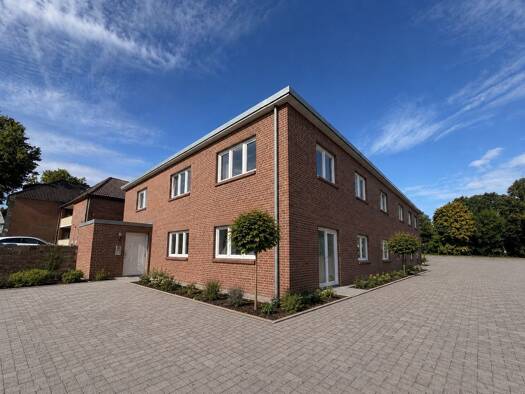 Wohnung zur Miete 855 € 2 Zimmer 70 m² Geschoss EG/1 frei ab 01.12.2026 Lessingstraße Dwoberg/Ströhen Delmenhorst 27753