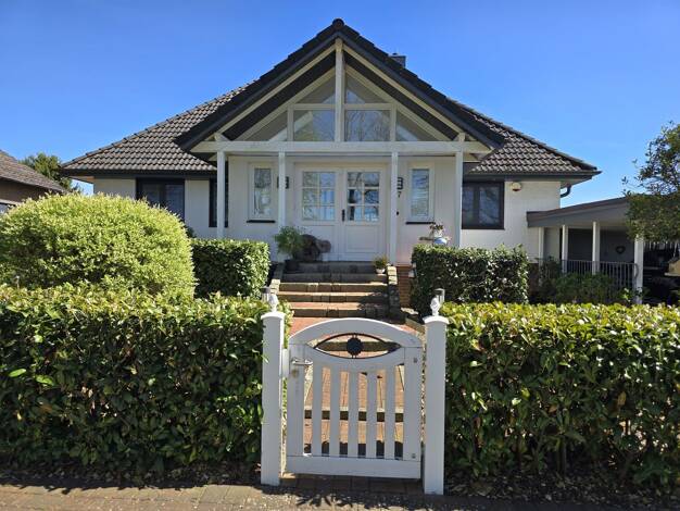 Einfamilienhaus zum Kauf 649.000 € 5 Zimmer 166 m² 1.000 m² Grundstück Haselau 25489