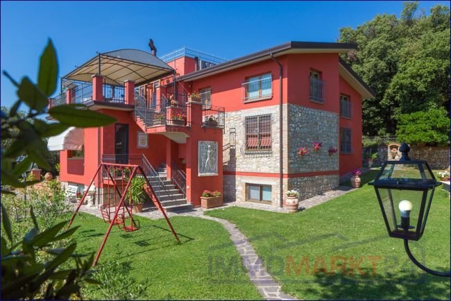 Villa zum Kauf 2.100.000 € 600 m²<br/>Wohnfläche 8.000 m²<br/>Grundstück Perugia 06121