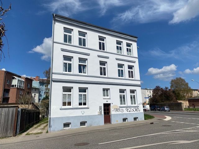 Wohnung zur Miete 281,25 € 2 Zimmer 37,5 m²<br/>Wohnfläche 3.<br/>Geschoss 01.11.2024<br/>Verfügbarkeit Rostocker Viertel Güstrow 18273