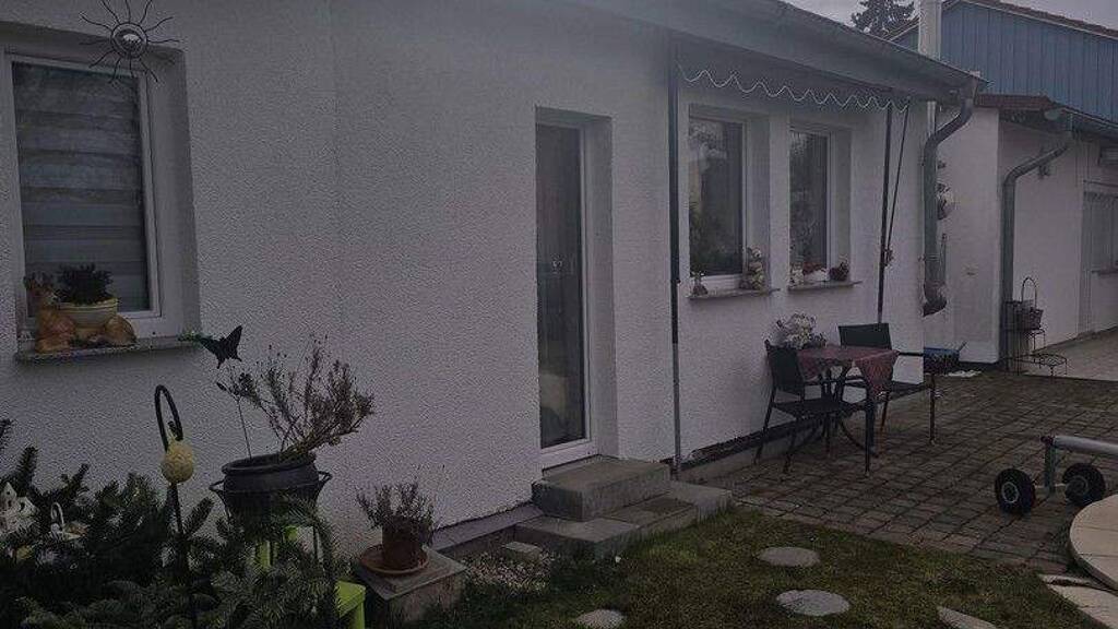 Bungalow zum Kauf provisionsfrei 290.000 € 6 Zimmer 178 m² 662 m² Grundstück Arnstadt Arnstadt, Angelhausen 99310