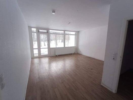 Wohnung zur Miete 710 € 3 Zimmer 84,9 m² EG frei ab 16.03.2026 Pommernstraße 11 Schafkoven/Donneresch Delmenhorst 27749