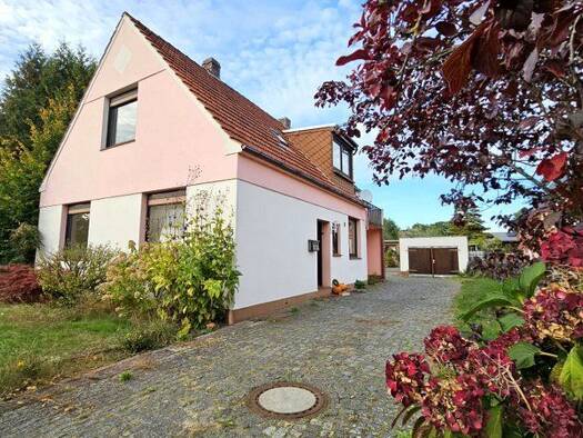 Einfamilienhaus zum Kauf provisionsfrei 199.000 € 4,5 Zimmer 120 m² 630 m² Grundstück frei ab sofort Deichhorst Delmenhorst 27753