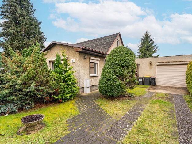 Doppelhaushälfte zum Kauf 319.000 € 3 Zimmer 97 m² 539 m² Grundstück Biesdorf Berlin 12683