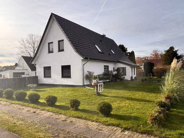 Mehrfamilienhaus zum Kauf 375.000 € 7 Zimmer 218 m² 1.850 m² Grundstück frei ab sofort Harrendorf Hagen im Bremischen 27628