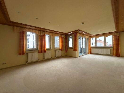 Wohnung zur Miete 1.350 € 2 Zimmer 104 m² 3. Geschoss frei ab sofort Rehhof Nürnberg 90482